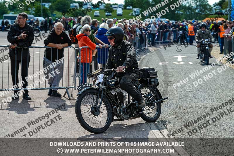 Vintage motorcycle club;eventdigitalimages;no limits trackdays;peter wileman photography;vintage motocycles;vmcc banbury run photographs